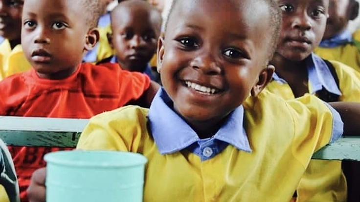 この夏、タンザニアの幼稚園に雨にも負けない外壁をつくります!