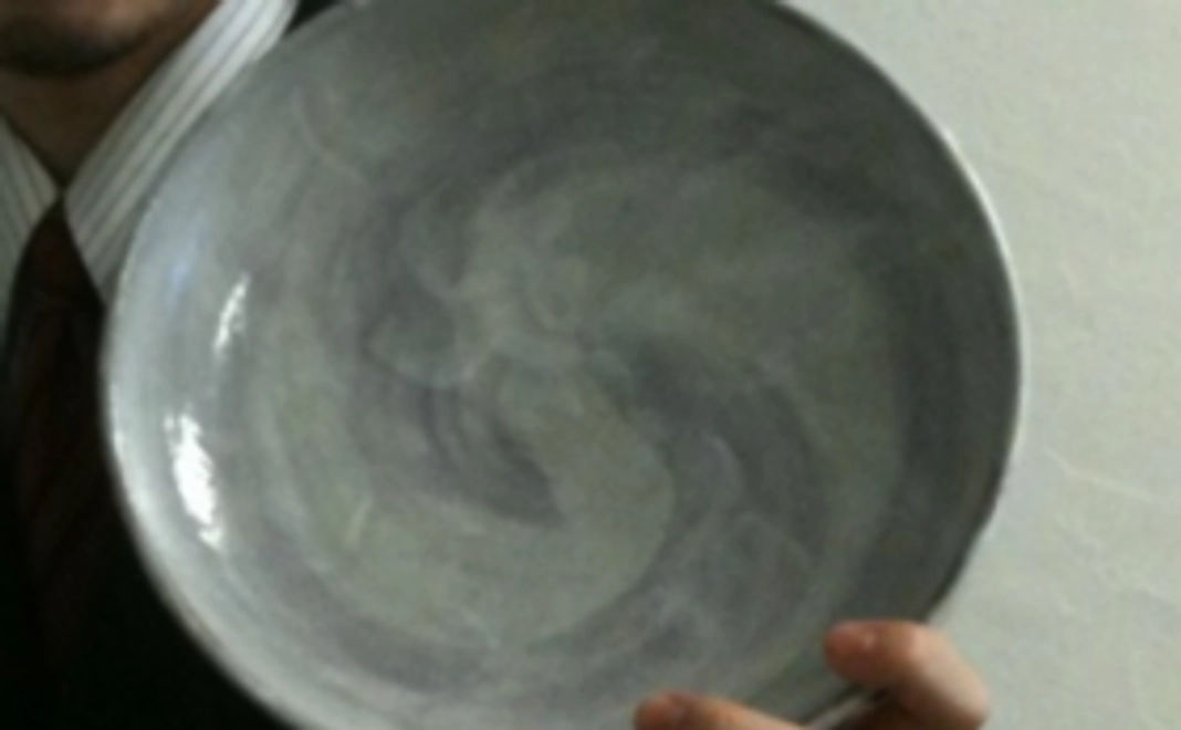 ご支援していただいた方には弊店指定の特別なお皿を限定でご用意致します。