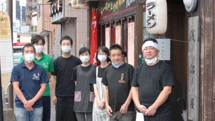 小児がん病気や障害と向き合う子どもとその家族のラーメン作り職場体験