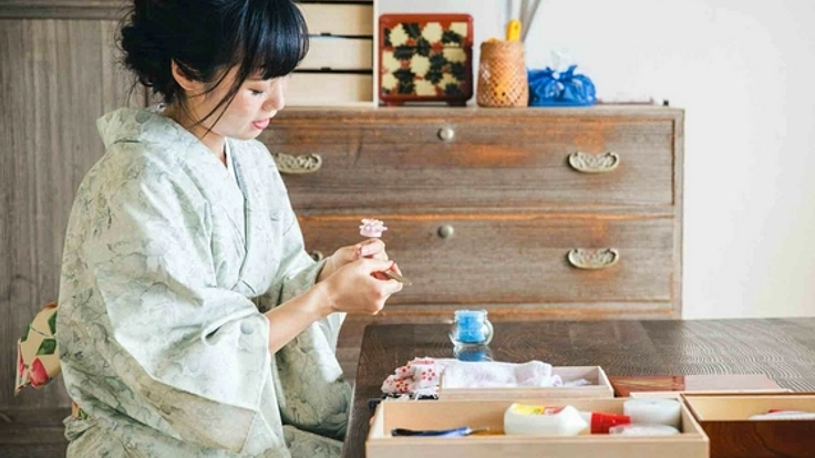 香川小豆島にオープン！伝統技術とかわいいデザインのつまみ細工