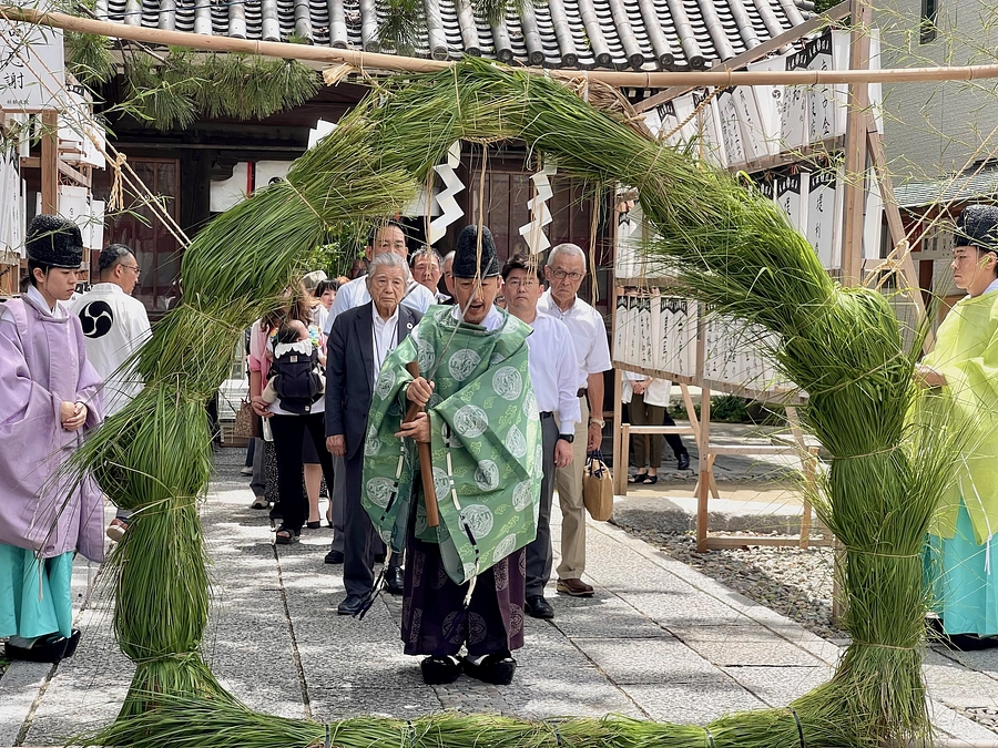 ご方さんの皆さまのお名前を顕彰いたします。