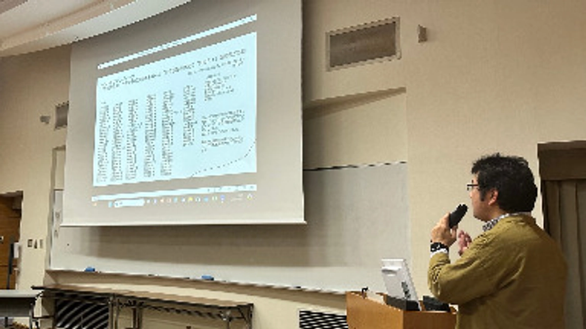 研究活動報告会を開催しました