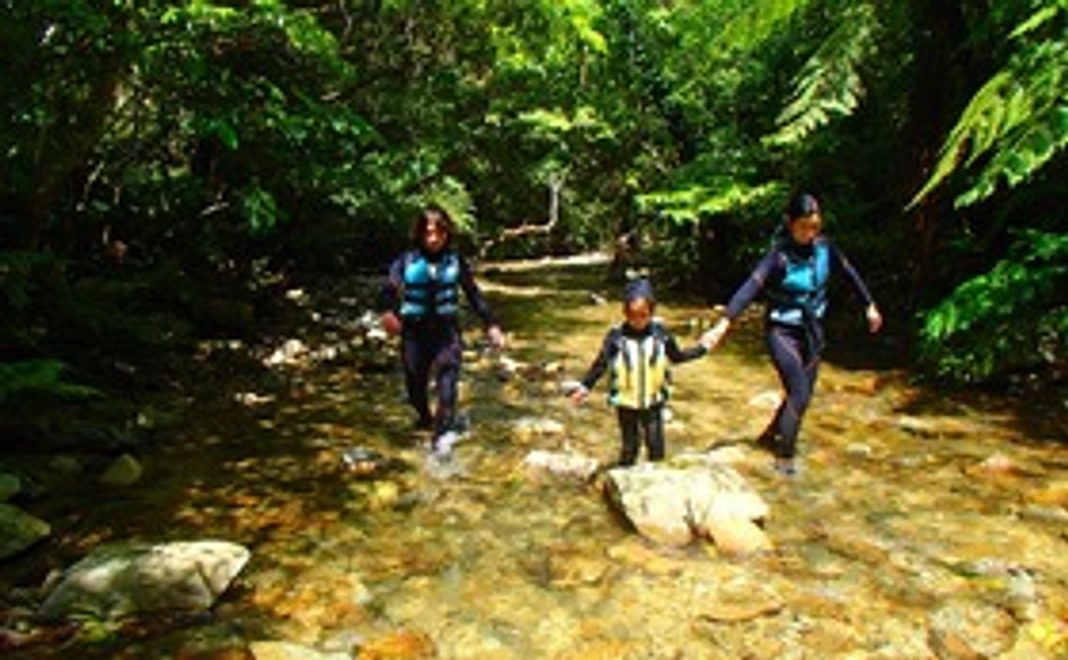 ●沖縄自然体験エコツアー500円オフ