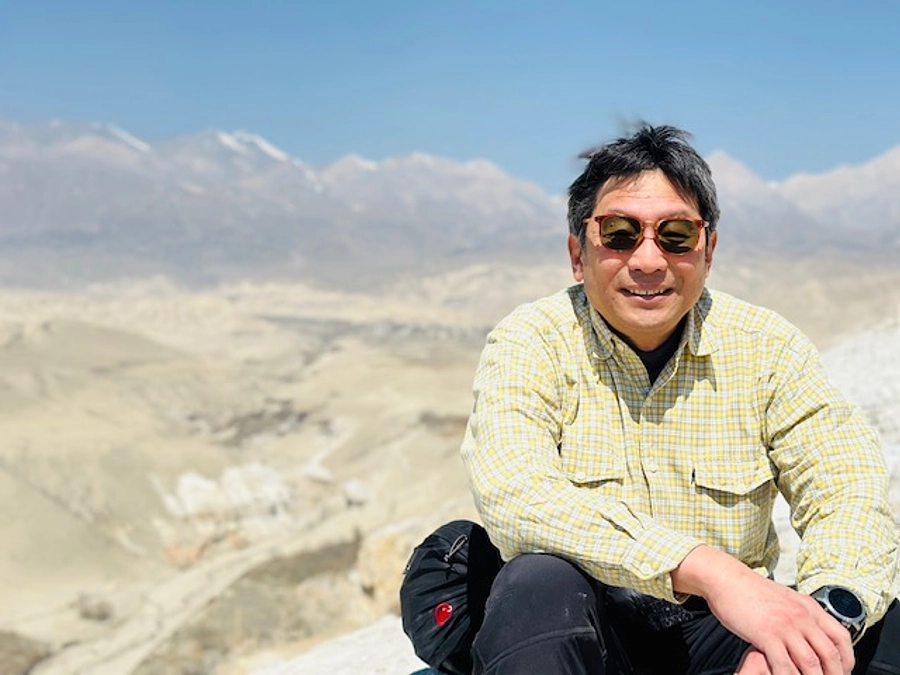 2024年度活動報告その２　ネパール・アッパームスタンでヒグマ生態調査