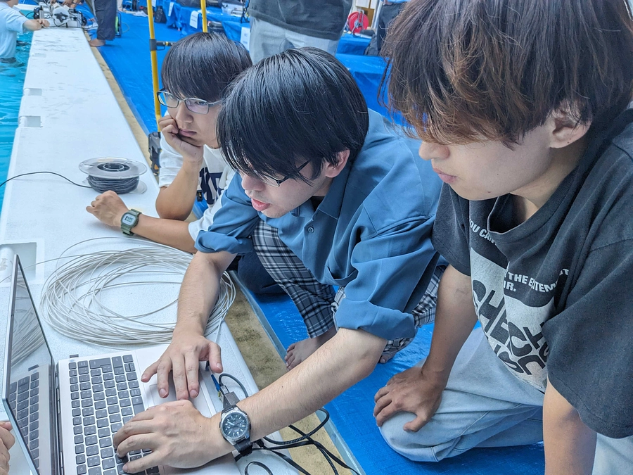 神戸のロボット大会に向けて、現地で調整！！！