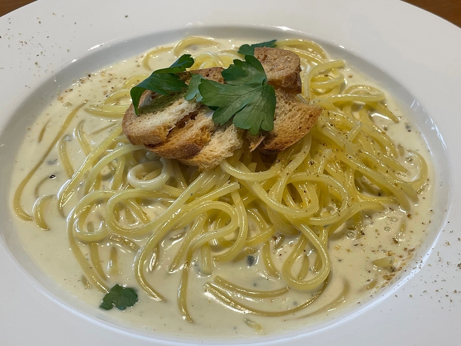 「取材」に加えて「企業訪問」も経験しました