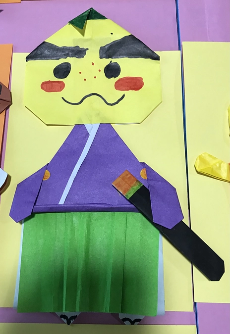 大阪府箕面市立船場図書館での展示が始まりました。