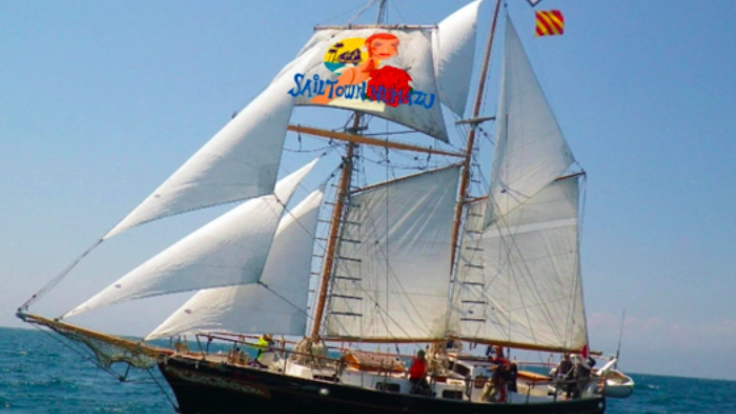 小さなスクーナーで韓国〜ロシア日本海を翔ける帆船レースに参加