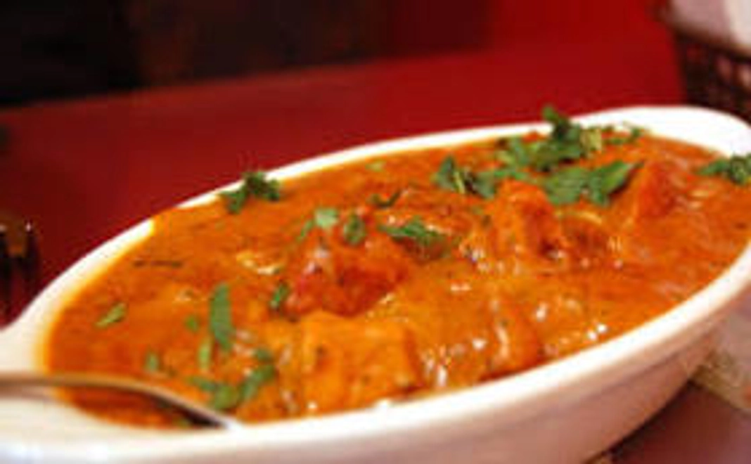 【学生限定！】本場インドのカレーを堪能してみませんか？