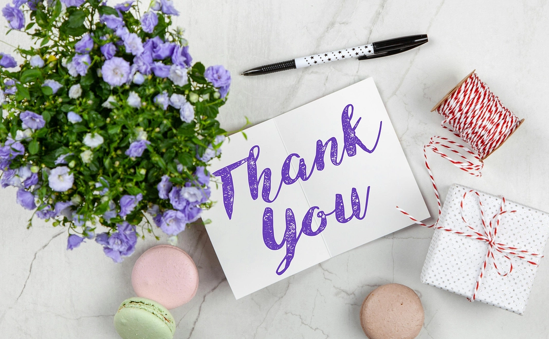 感謝のビデオメッセージをお送りします