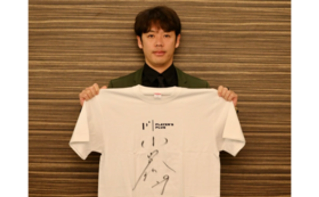 小川泰弘 選手サイン入りPlayer's PlusオリジナルTシャツ（XLサイズ）