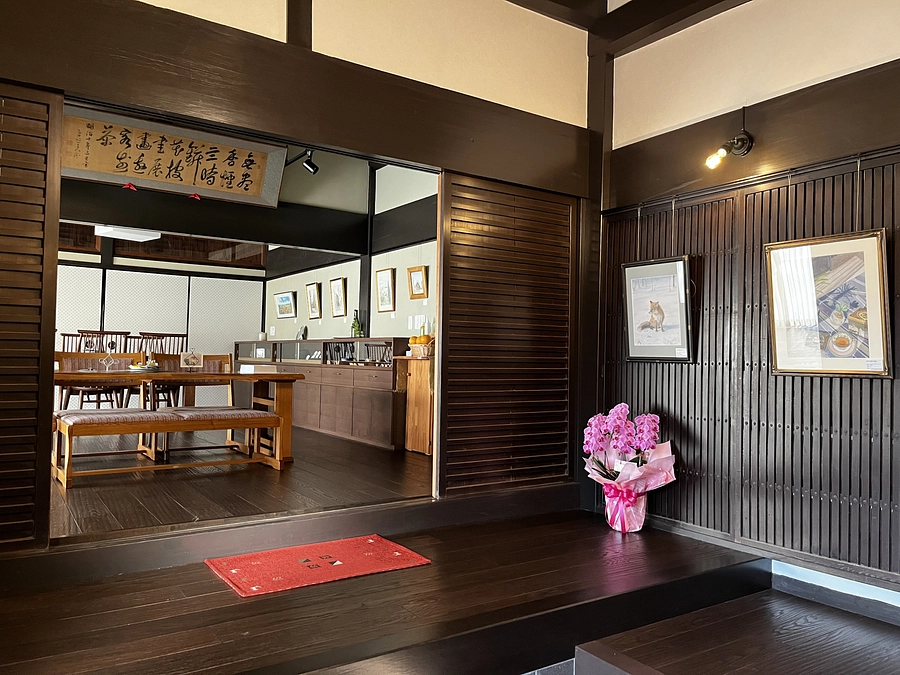 プレオープンしています