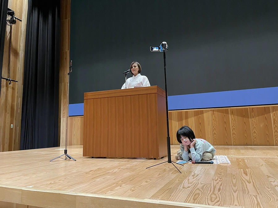 10月20日　チャリティ講演会を行いました