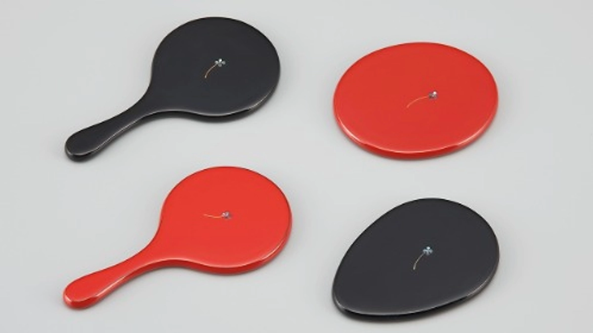 お店・リターン品 紹介｜しおやす漆器工房｜手鏡と御守のセット