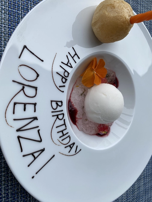 GWまで生きられました　早めのロレンツアバースデー祝いました