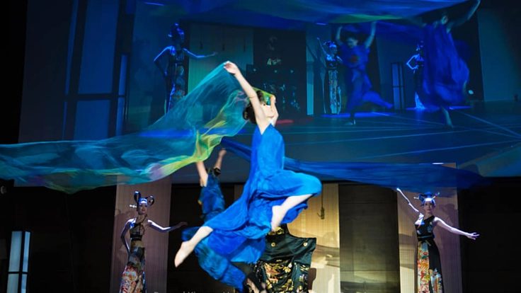 着物&着物ドレスによる日本美の伝統と創造を世界発信