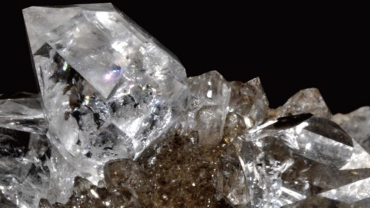 日本40万人のクリエーターから代表を決め世界を驚かせよう！