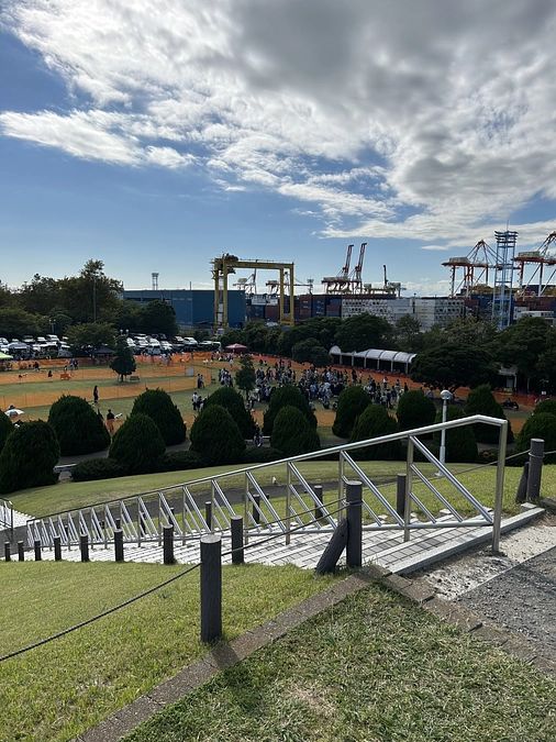 横浜で大人気のドッグラン・ラボさんでも出店できるよう準備中です！