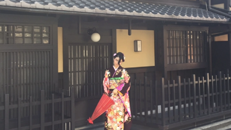 タンスに眠る着物をシェアするアプリ WaDanceの宣伝費