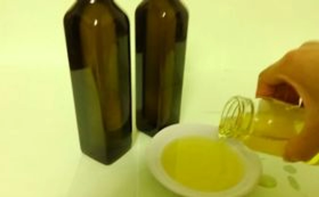 国産初のカメリナオイル［TRIAL］