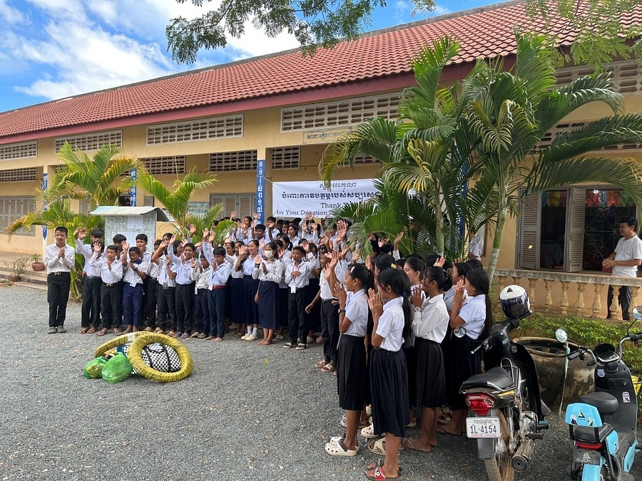 昨年2024年のプロジェクト実施の様子（その３：2024年12月12日）　奨学生にも会ってきました！