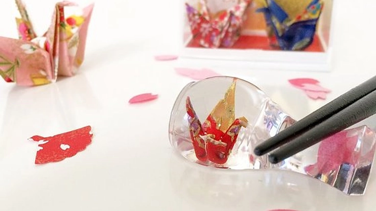 人と人との絆を深める折り鶴「華鶴」を、多くの人に届けたい!