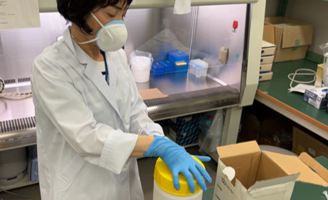 猛禽類医学研究所からオジロワシの試料（各種臓器、細胞培養用皮膚）が届きました