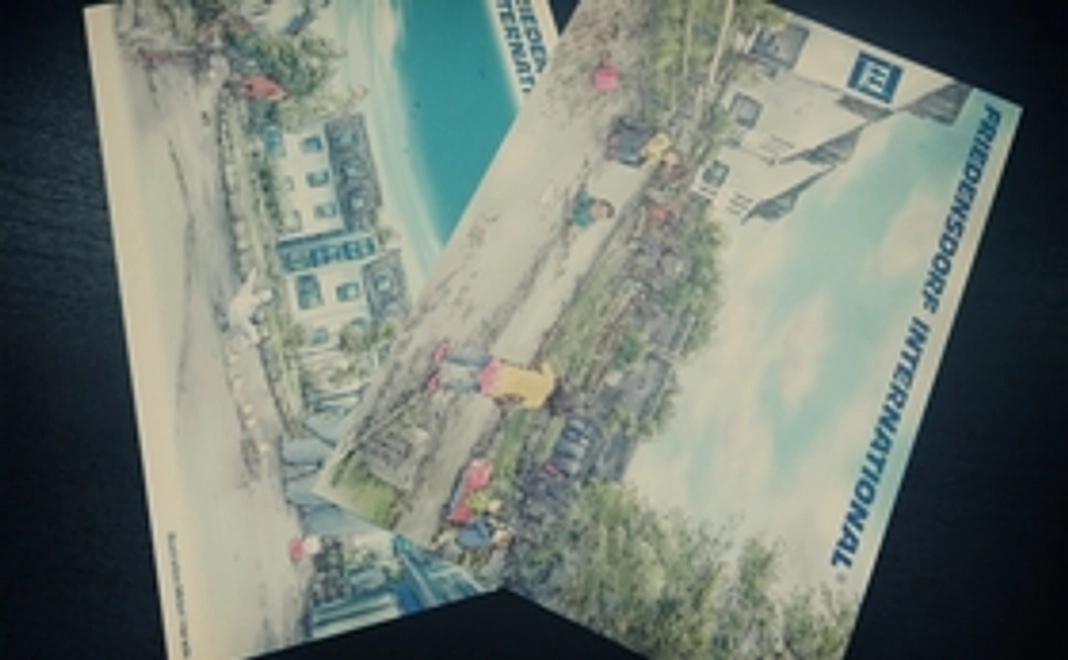 グローバルフェスタの平和村ブースで、ありがとうの気持ちを込めて、
サンクスレターを直接お渡しします!