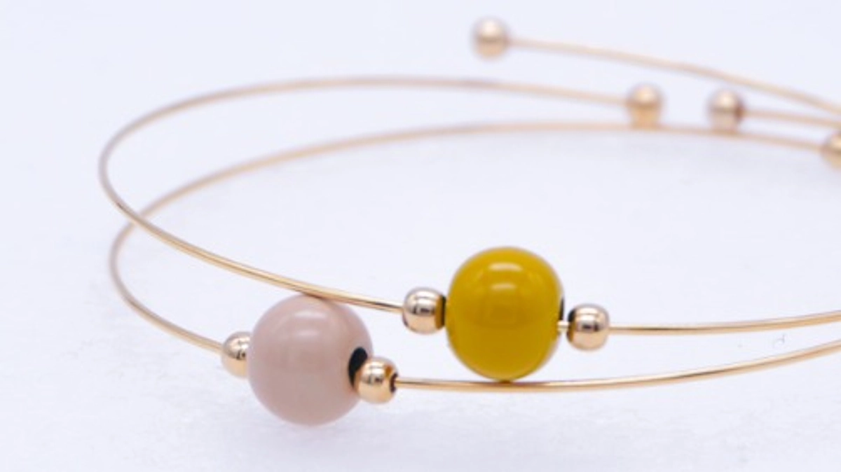 リターン品 紹介｜ヌシヤ株式会社｜うるしのブレスレット