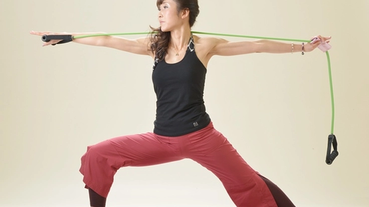 誰もが手軽に健康を高められるチューブヨガの本を出版したい！