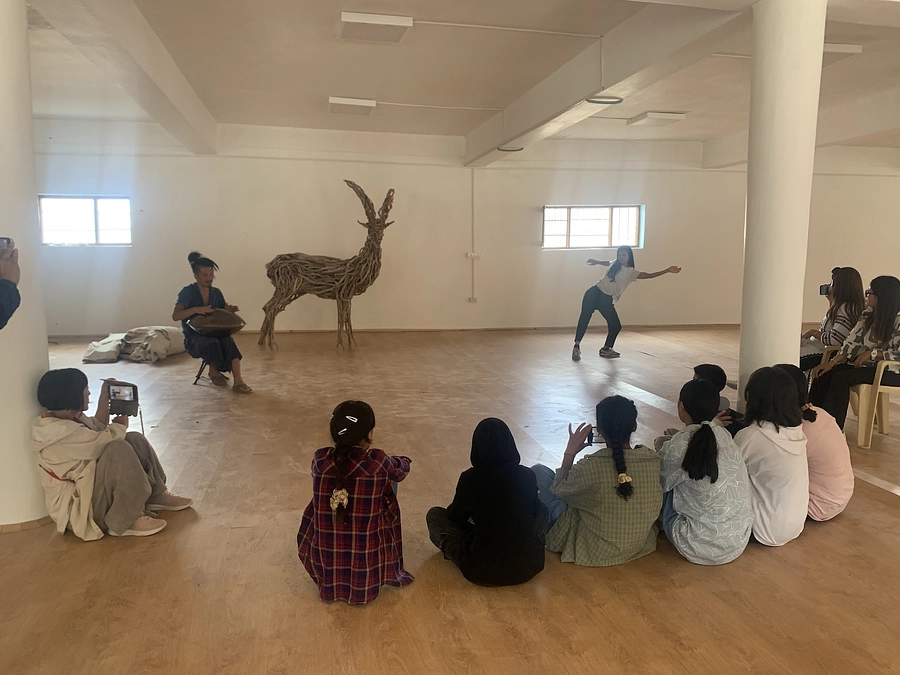 ラダックの子どもたちに伝えるダンスと音楽 by 花田千絵子 & RRyusuque