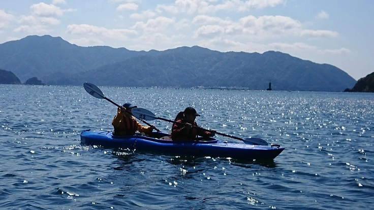 海で遊び、海で学ぶ ~宇和海を巡るシーカヤックプロジェクト~