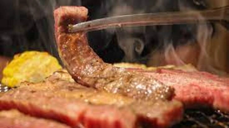 愛犬と一緒に県産和牛炭火焼肉を専用ルームでご堪能‼