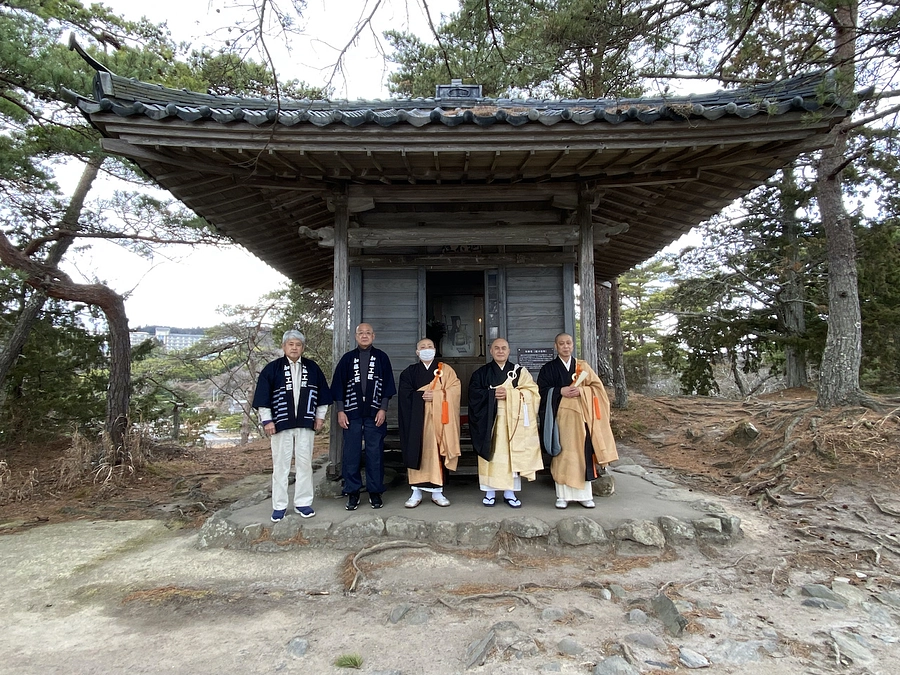 修繕工事の無事円成を祈願しました