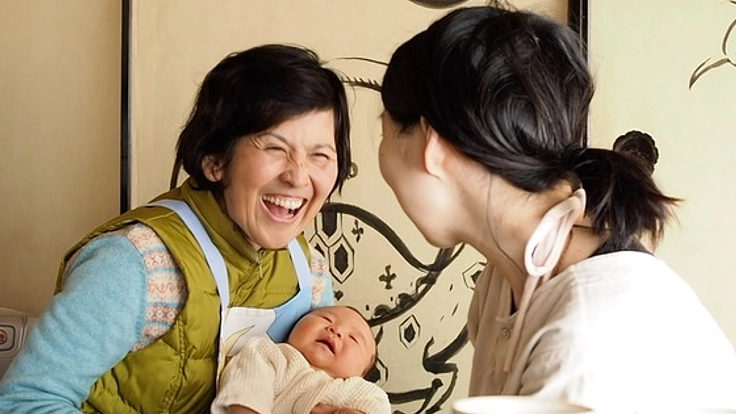 お産のあとも、安全に。よしみ助産院に母子のための医療器具を！