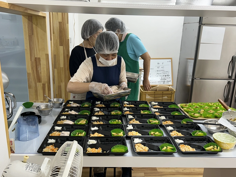 第三目標達成　いよいよ厨房が動き始めました。　7月25日