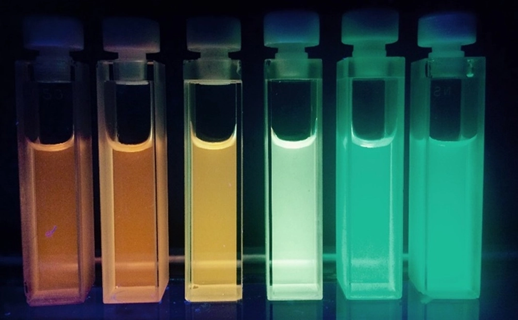 実験教室参加コース1「色の変化で糖の濃度を測ってみよう」