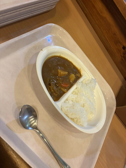 来週月曜の献立は夏野菜のカレーライス！