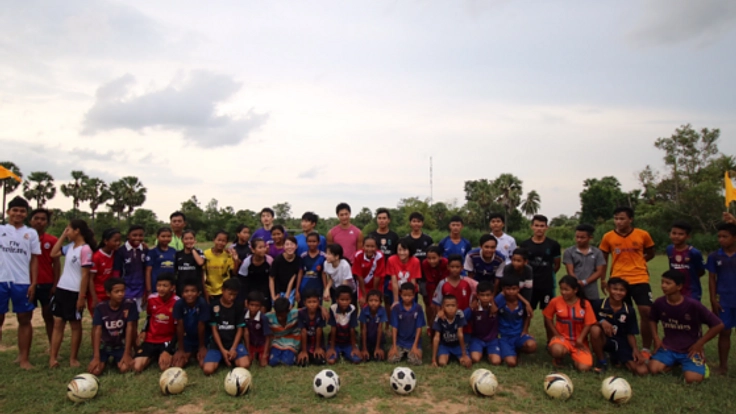 カンボジアの子ども達にサッカーユニフォームを届けたい