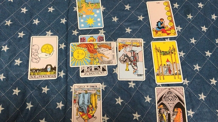 タロット占いサイト作成や活動費にしたい！