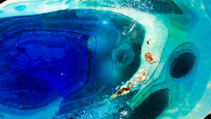 生まれ変わるパロマ瑞穂スタジアムに、郡和子の大型ガラスアートを！　