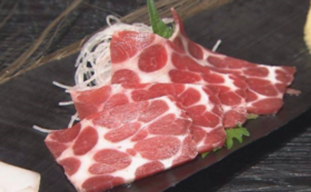 上映会招待チケット＆お食事券付き