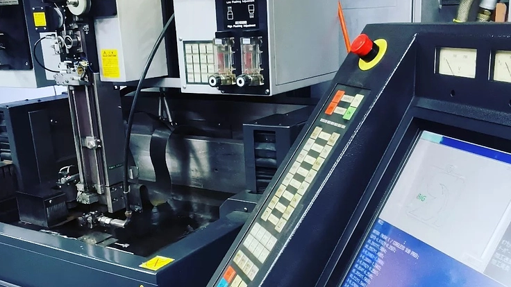 日本の大切な産業、製造業を元気にもりあげ隊