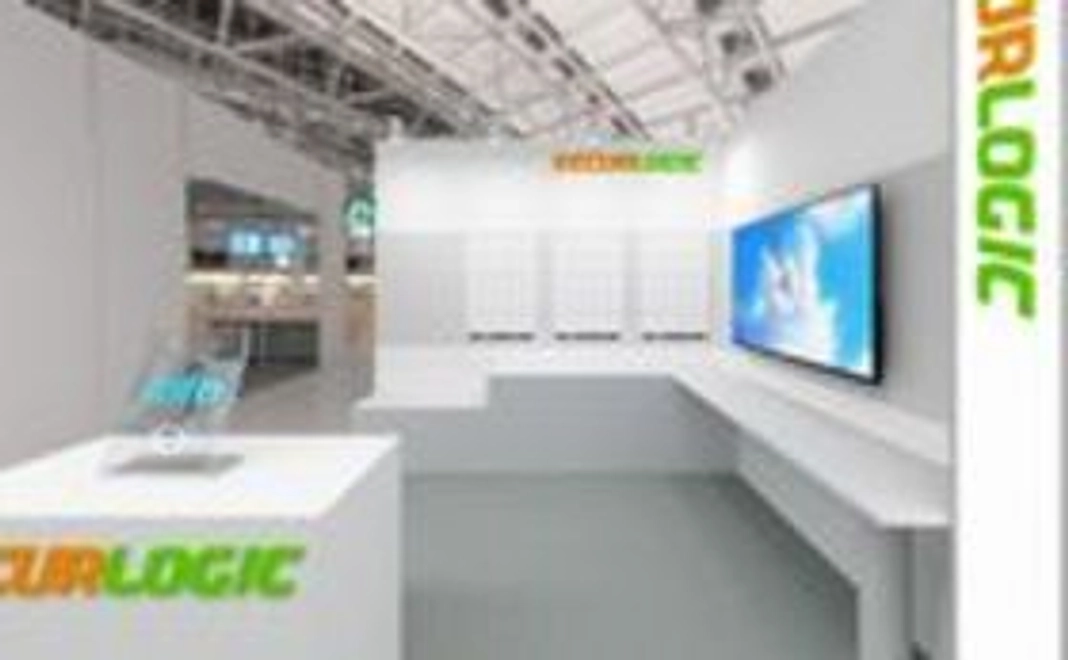 展示パネル３枚＋動画も可