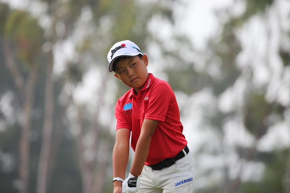 ３日目終了しました。トータル１７アンダー優勝です