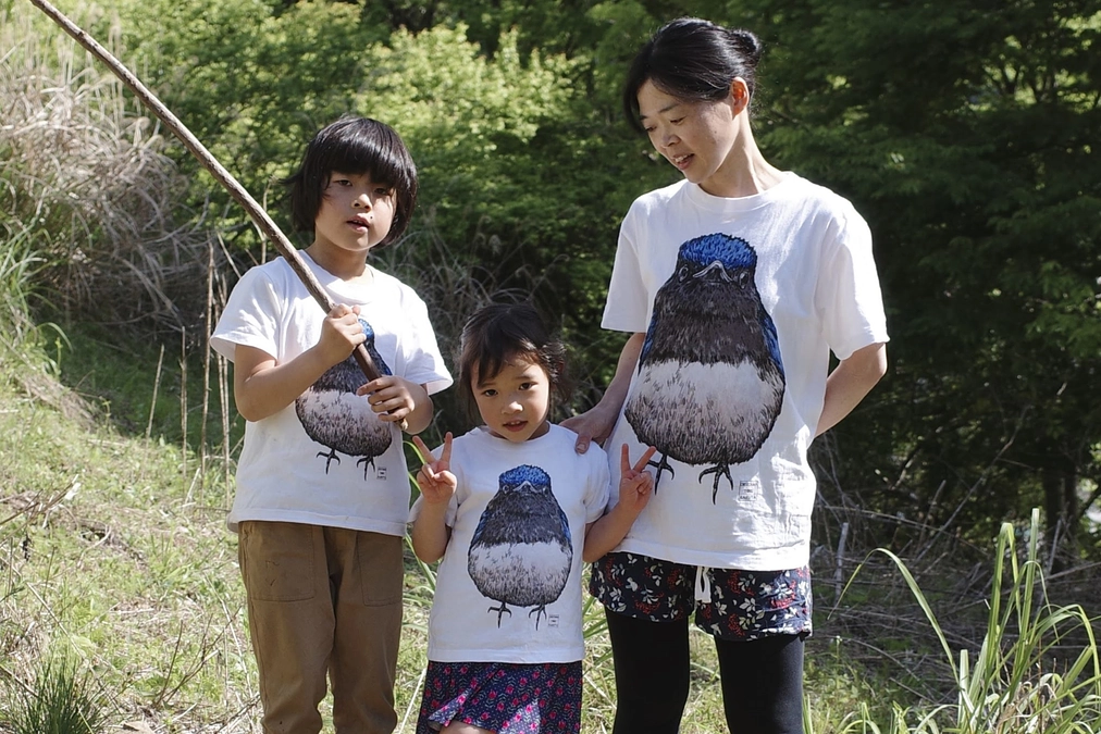 オオルリTシャツに、子どもサイズと、親子で着られる2着セットを追加しました