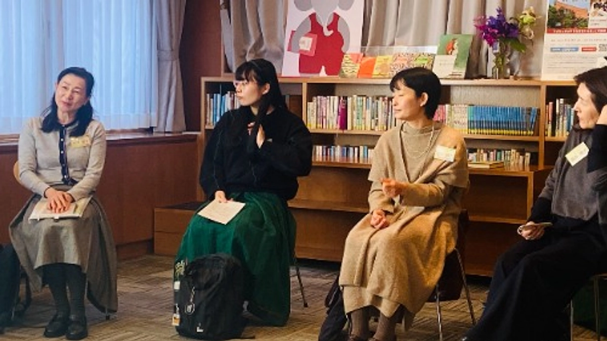 お話の講習会の様子