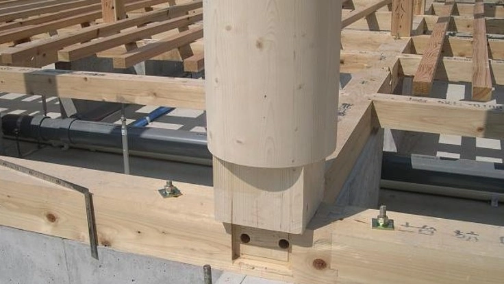 伝統建築の耐震技法を継承して建物の安全と脱炭素化に寄与する特許製品