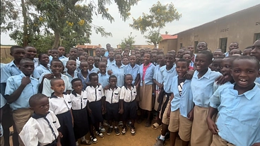 ルワンダの農村部で学校に行けない子供達に教材を提供したい のトップ画像