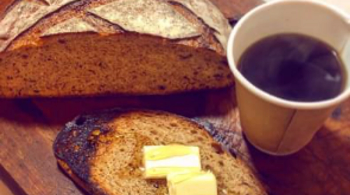 「ご来店限定。こだわり珈琲とトーストのセット」をリターンに追加しました。